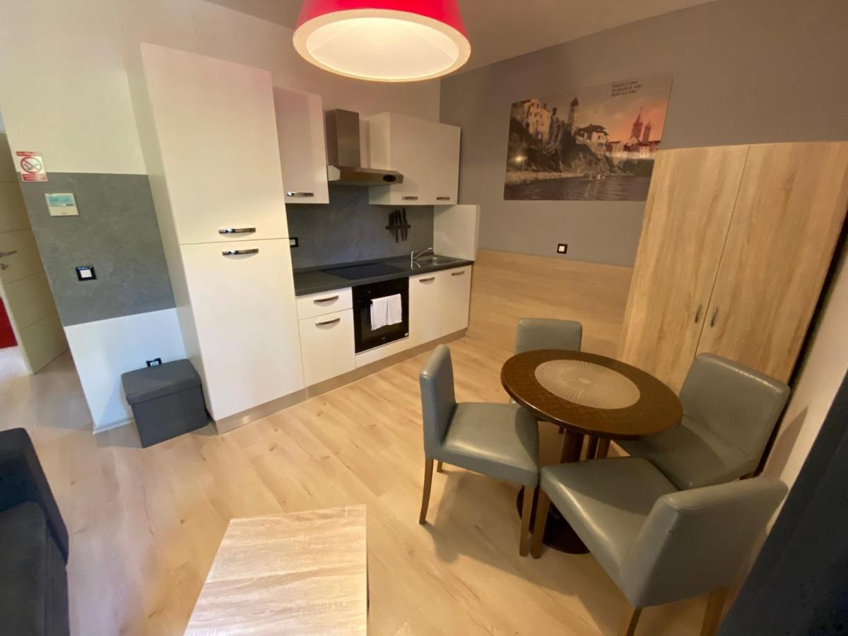 Banjol Villas Arbia - Magdalena By The Beach מראה חיצוני תמונה