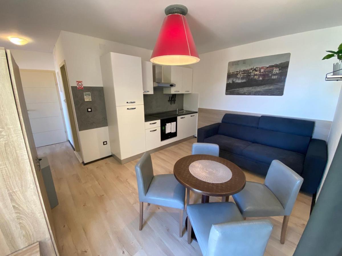 Banjol Villas Arbia - Magdalena By The Beach מראה חיצוני תמונה