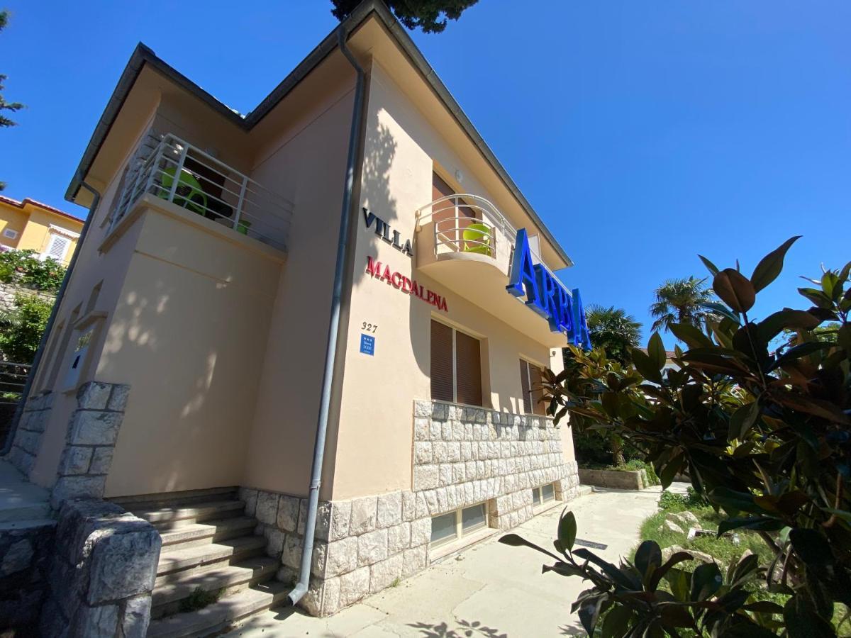 Banjol Villas Arbia - Magdalena By The Beach מראה חיצוני תמונה