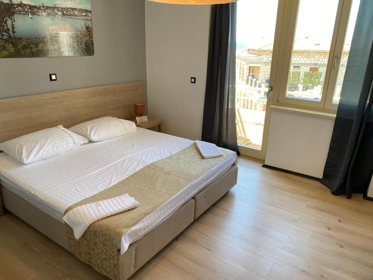 Banjol Villas Arbia - Magdalena By The Beach מראה חיצוני תמונה